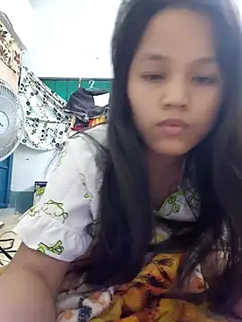 Snapshot of Anny-ly chatting on October 2025 12:28:02 PM Anny-ly online show from October 2025 12:28:02 PM