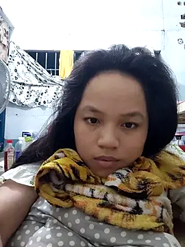 Snapshot of Anny-ly chatting on October 2025 12:07:02 PM Anny-ly online show from October 2025 12:07:02 PM