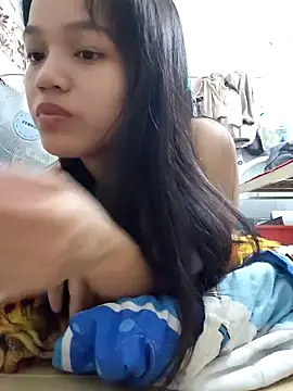 Snapshot of Anny-ly chatting on October 2025 04:11:01 AM Anny-ly online show from October 2025 04:11:01 AM