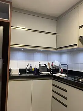 Snapshot of yumi-hot chatting on April 2026 01:06:02 PM yumi-hot online show from April 2026 01:06:02 PM