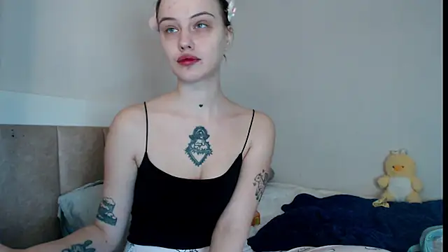 Pizda-Drozda online show from October 2025 08:08:01 PM