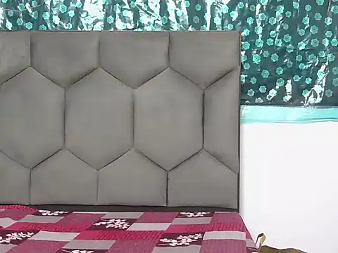 Diyaa Singh online show from February 2026 02:17:02 PM