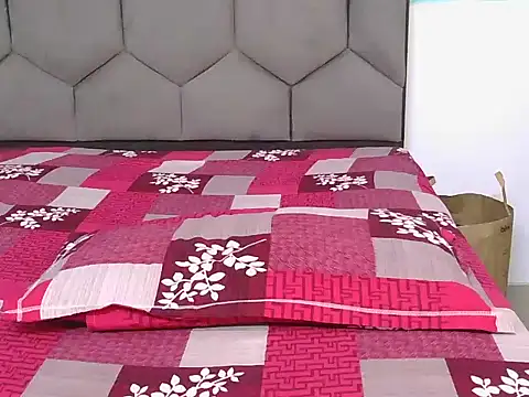 Diyaa Singh online show from February 2026 11:17:01 AM