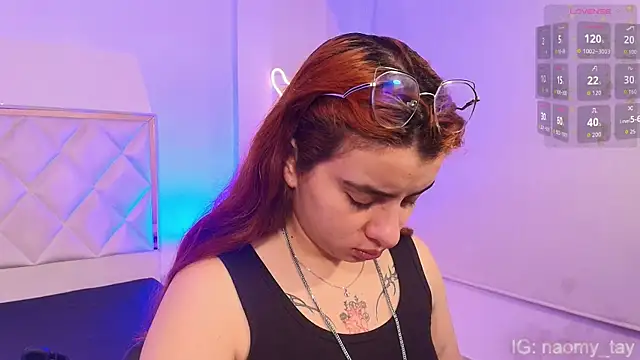 Naomy tay1 online show from November 2025 03:32:01 AM