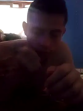 PitudoWuero online show from September 2025 10:04:02 PM