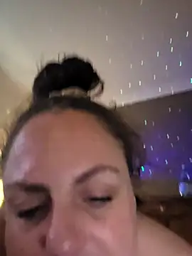 Snapshot of KrystalRoss chatting on January 2026 08:23:01 PM KrystalRoss online show from January 2026 08:23:01 PM