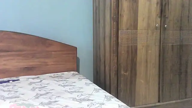 LoveTrainX online show from March 2026 06:06:01 AM