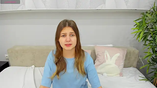 Elle Ellise online show from October 2025 12:45:01 AM