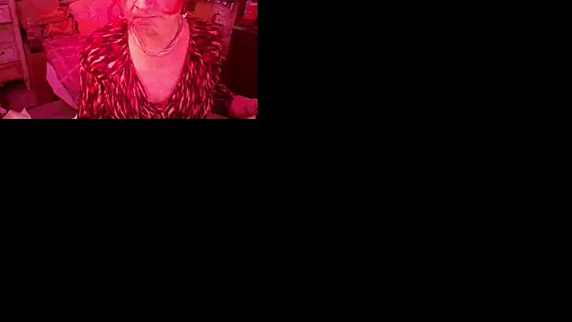 TransFionaLuv online show from December 2025 12:18:02 PM