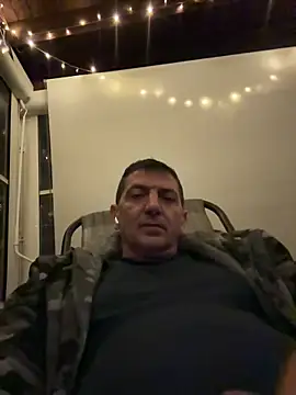 BULLBSX online show from April 2026 11:06:01 PM