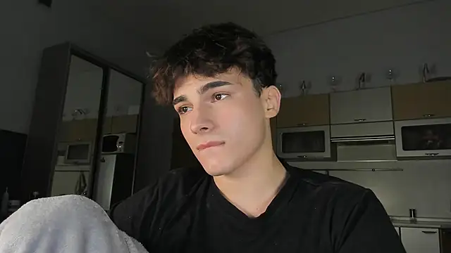 Snapshot of mystic_evan chatting on September 2025 11:22:01 PM mystic evan online show from September 2025 11:22:01 PM