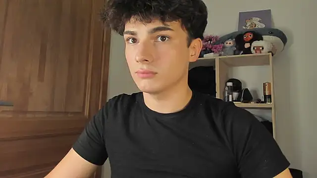 Snapshot of mystic_evan chatting on October 2025 09:16:01 PM mystic evan online show from October 2025 09:16:01 PM