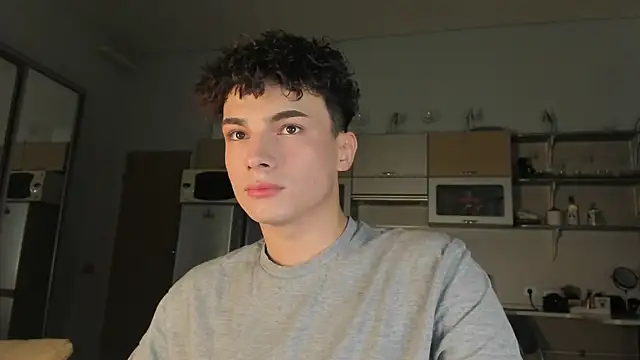 Snapshot of mystic_evan chatting on September 2025 02:17:01 PM mystic evan online show from September 2025 02:17:01 PM