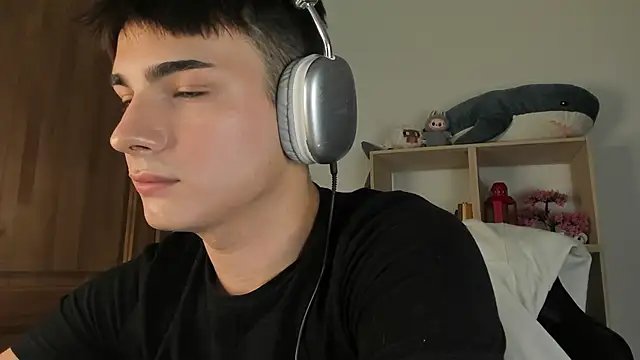 mystic evan online show from November 2025 08:23:01 PM