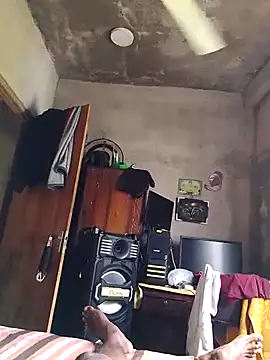 Pogga666 online show from October 2025 06:15:02 AM