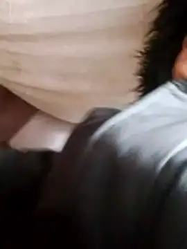 Snapshot of Mamapm20 chatting on November 2025 01:00:01 PM Mamapm20 online show from November 2025 01:00:01 PM