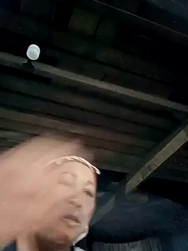 Snapshot of Mamapm20 chatting on September 2025 12:31:02 PM Mamapm20 online show from September 2025 12:31:02 PM