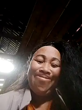 Snapshot of Mamapm20 chatting on December 2025 08:46:02 AM Mamapm20 online show from December 2025 08:46:02 AM