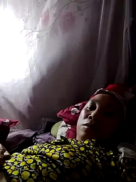 Snapshot of Mamapm20 chatting on October 2025 01:41:02 PM Mamapm20 online show from October 2025 01:41:02 PM