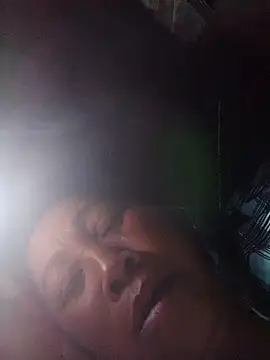 Snapshot of Mamapm20 chatting on September 2025 01:11:02 AM Mamapm20 online show from September 2025 01:11:02 AM