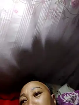 Snapshot of Mamapm20 chatting on October 2025 10:34:01 PM Mamapm20 online show from October 2025 10:34:01 PM