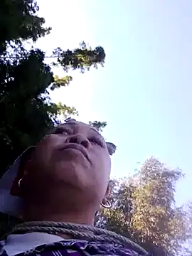 Snapshot of Mamapm20 chatting on November 2025 02:01:02 AM Mamapm20 online show from November 2025 02:01:02 AM