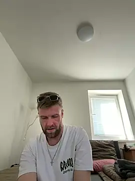 jarda94cz online show from March 2026 01:34:01 PM