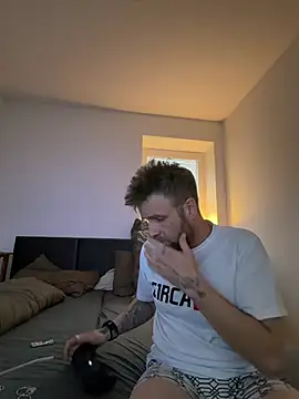 jarda94cz online show from March 2026 04:57:02 AM