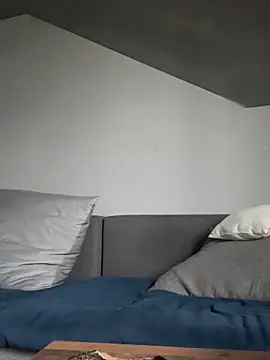 jarda94cz online show from November 2025 01:49:02 PM