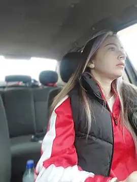 Reina Cummings online show from March 2026 06:17:01 AM