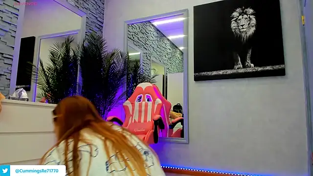 Snapshot of Reina_Cummings chatting on February 2026 08:05:02 AM Reina Cummings online show from February 2026 08:05:02 AM