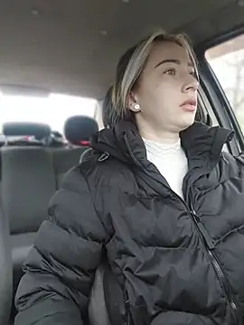 Reina Cummings online show from March 2026 05:53:02 AM