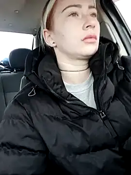 Snapshot of Reina_Cummings chatting on November 2025 05:55:01 AM Reina Cummings online show from November 2025 05:55:01 AM