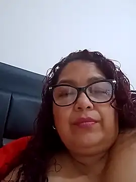 ladytropical1 online show from October 2025 04:41:02 PM