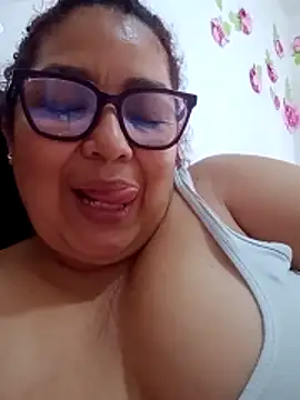 Snapshot of ladytropical1 chatting on March 2026 02:46:02 PM ladytropical1 online show from March 2026 02:46:02 PM