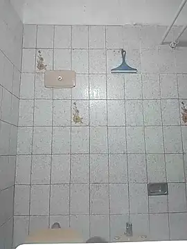 Auroraluna - online show from September 2025 09:41:02 PM