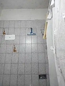 Auroraluna - online show from December 2025 12:24:02 AM