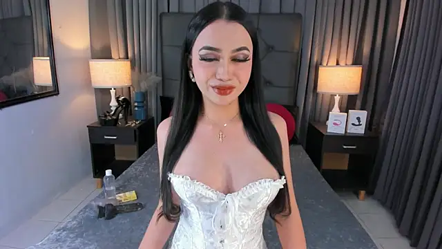 MiaMow online show from May 2026 06:05:01 PM