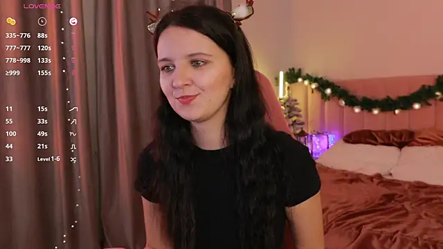 LilLisa online show from December 2025 04:10:02 PM