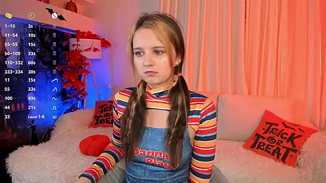 Snapshot of LilLisa chatting on October 2025 04:07:02 PM LilLisa online show from October 2025 04:07:02 PM