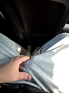 starvingo2002 online show from November 2025 04:39:01 AM