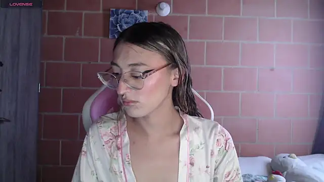 Andrea camilaaa online show from October 2025 01:34:01 PM