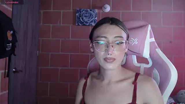 Andrea camilaaa online show from October 2025 03:46:02 PM