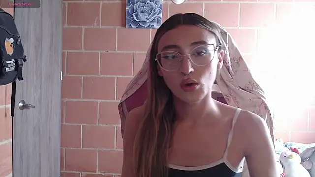 Andrea camilaaa online show from October 2025 05:35:02 PM