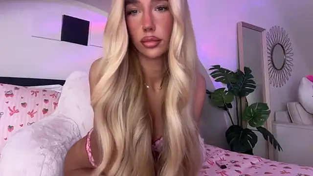 KENNIEXROSE online show from April 2026 11:20:02 PM