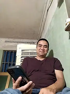 Snapshot of HoangNam20x chatting on October 2025 11:51:02 AM HoangNam20x online show from October 2025 11:51:02 AM