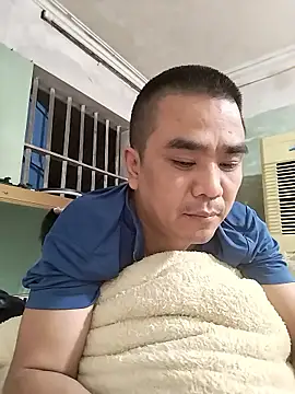 Snapshot of HoangNam20x chatting on October 2025 02:28:01 PM HoangNam20x online show from October 2025 02:28:01 PM