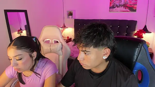 Yiing and yang online show from October 2025 09:16:01 PM