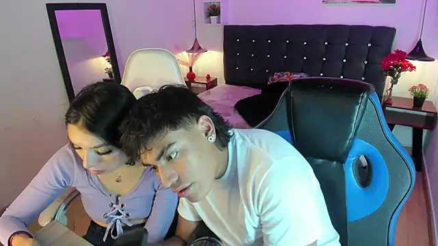 Yiing and yang online show from October 2025 05:58:02 PM