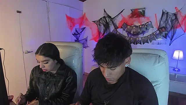 Yiing and yang online show from October 2025 10:47:02 AM